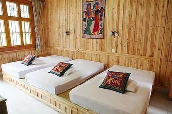Fenghuang Post House Hotel Екстериор снимка